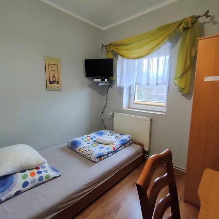 Stajnia Pod Debem Bed & Breakfast Starachowice Luaran gambar