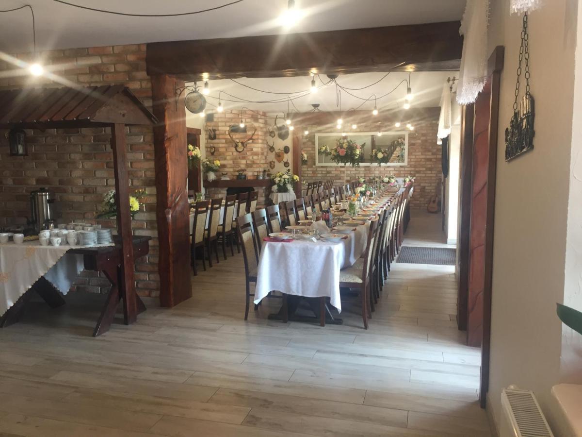 Stajnia Pod Debem Bed & Breakfast Starachowice Luaran gambar