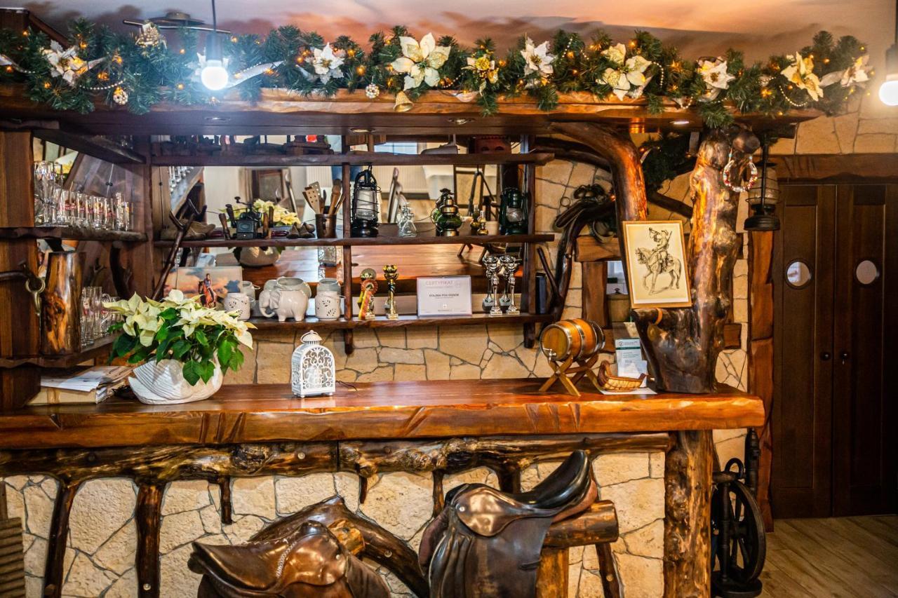 Stajnia Pod Debem Bed & Breakfast Starachowice Luaran gambar