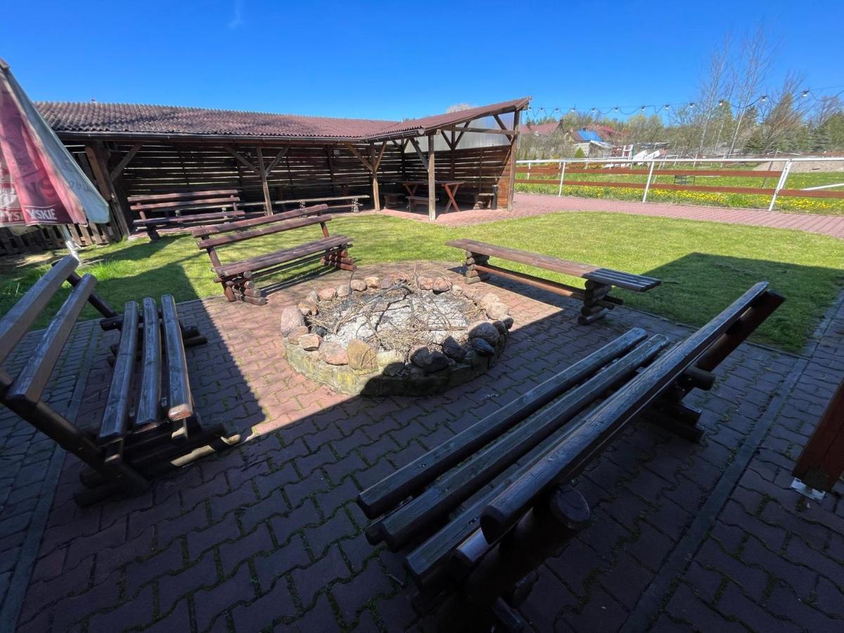 Stajnia Pod Debem Bed & Breakfast Starachowice Luaran gambar
