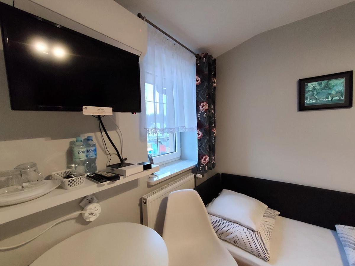 Stajnia Pod Debem Bed & Breakfast Starachowice Luaran gambar