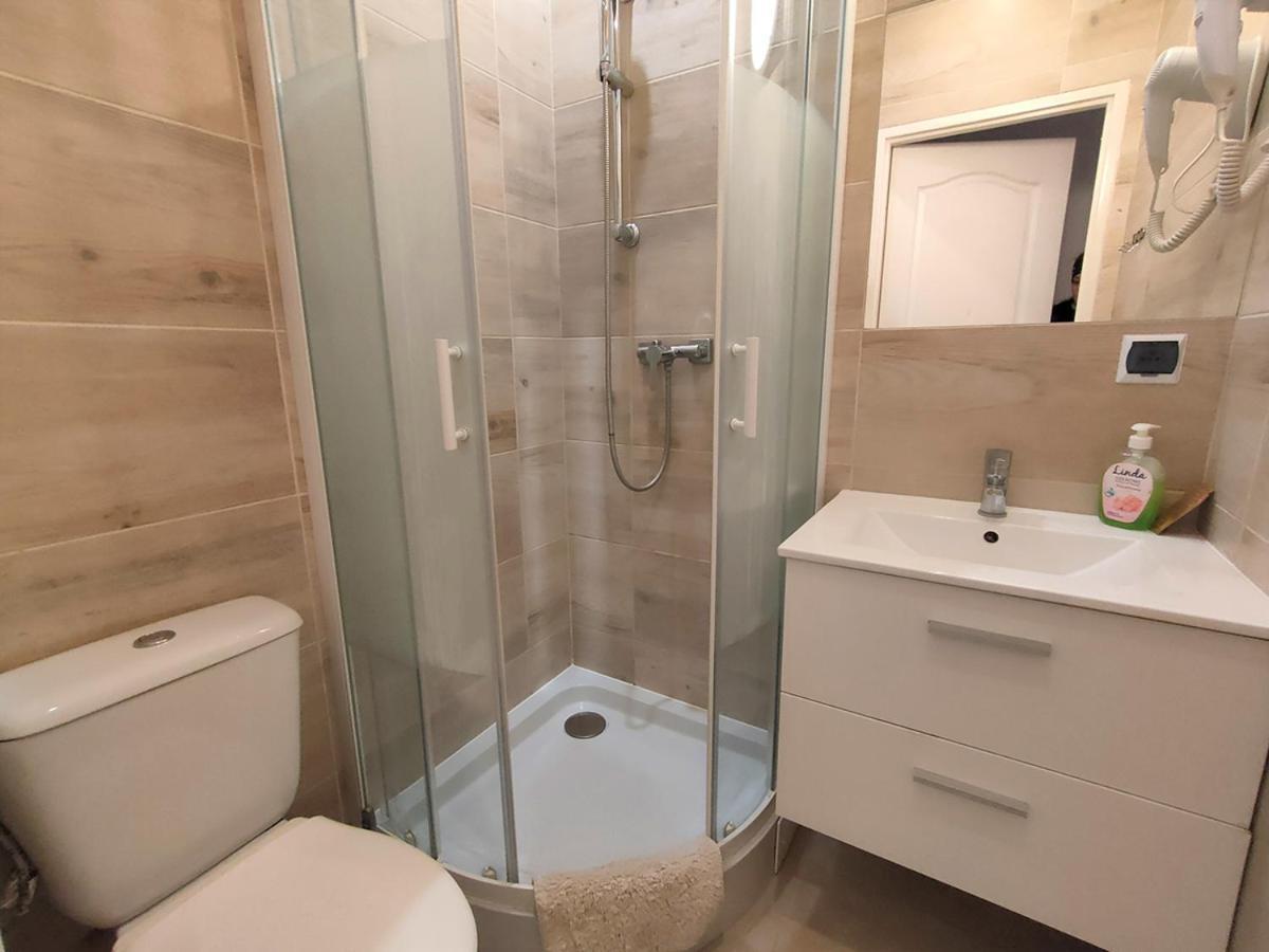 Stajnia Pod Debem Bed & Breakfast Starachowice Luaran gambar