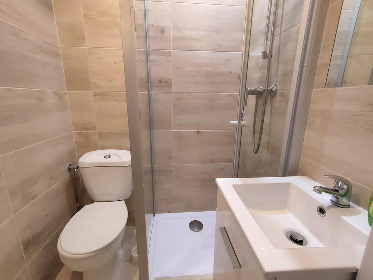 Stajnia Pod Debem Bed & Breakfast Starachowice Luaran gambar