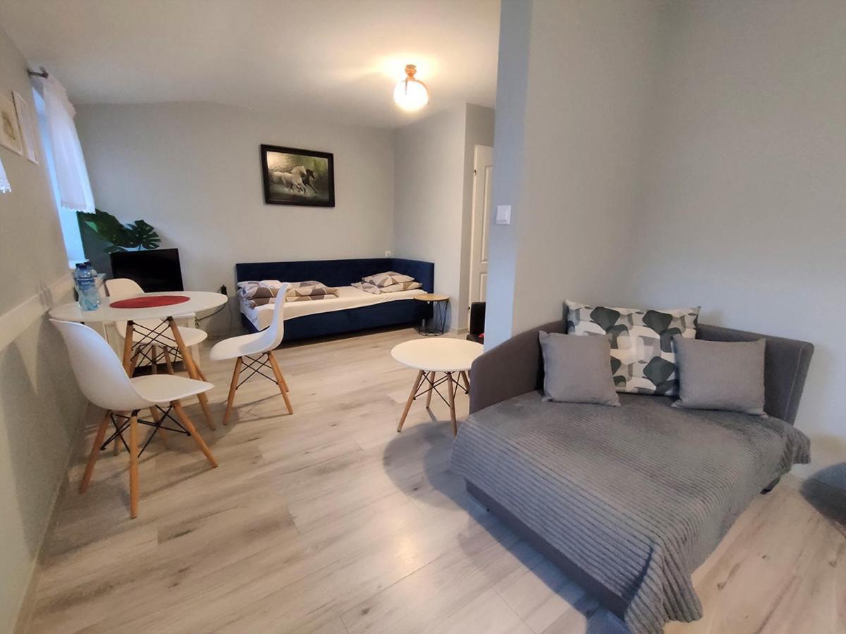 Stajnia Pod Debem Bed & Breakfast Starachowice Luaran gambar