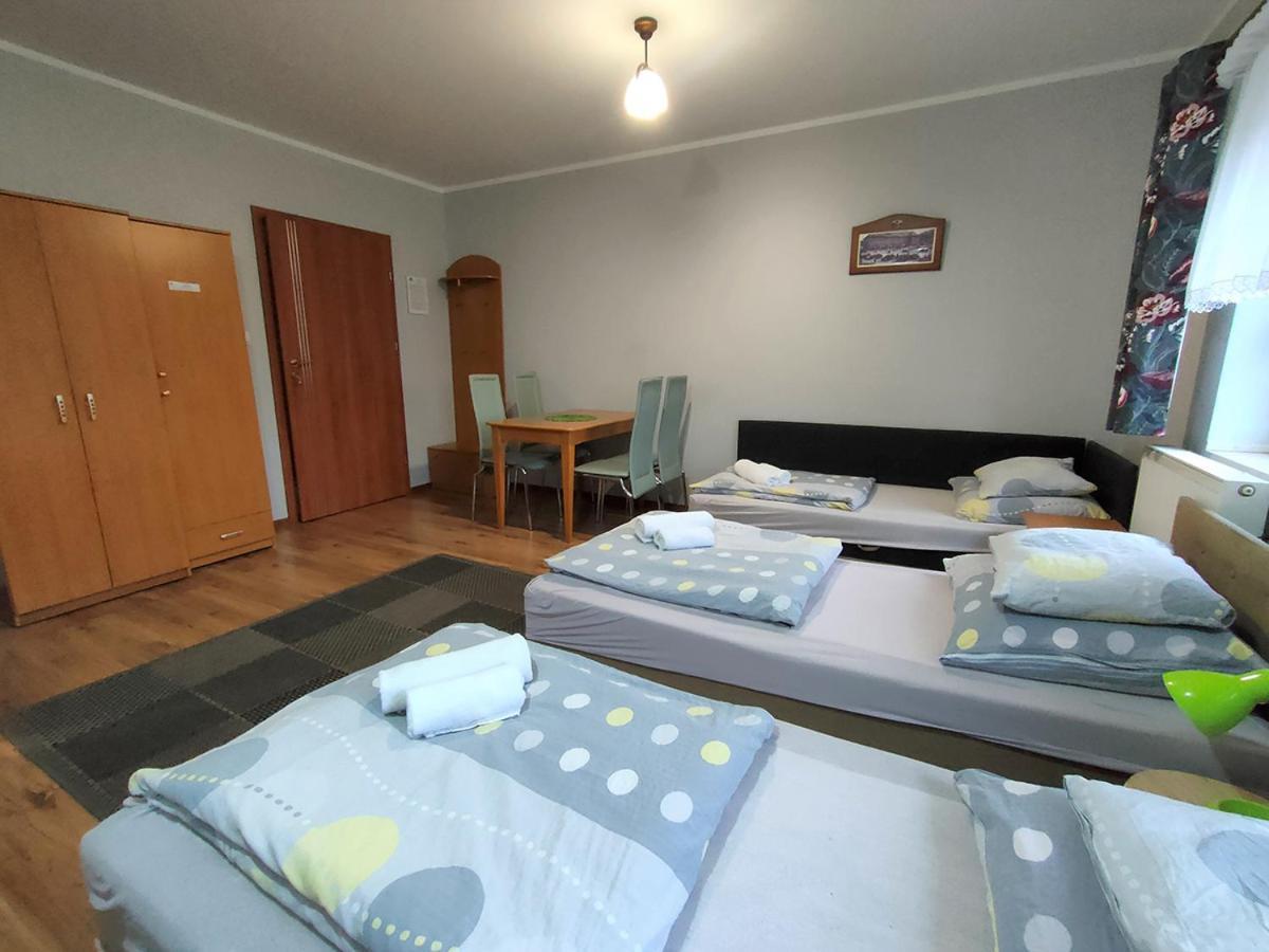 Stajnia Pod Debem Bed & Breakfast Starachowice Luaran gambar